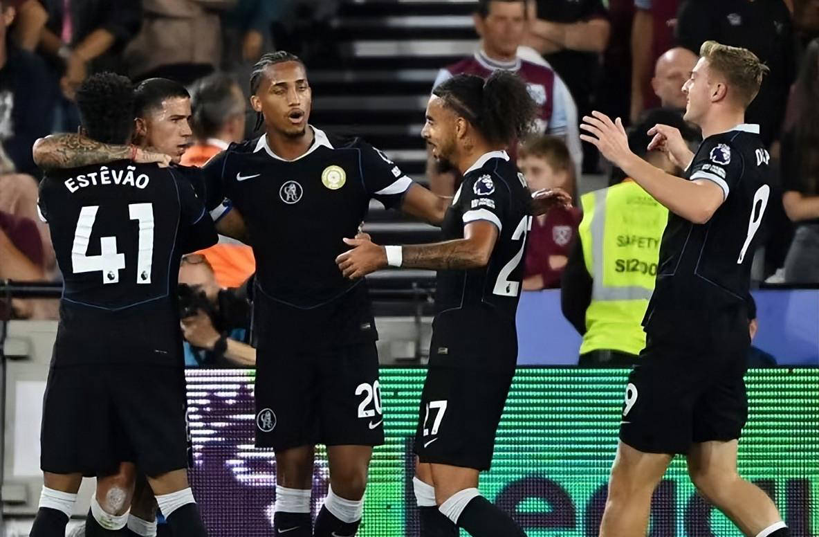 而是沿越位 而是沿越位